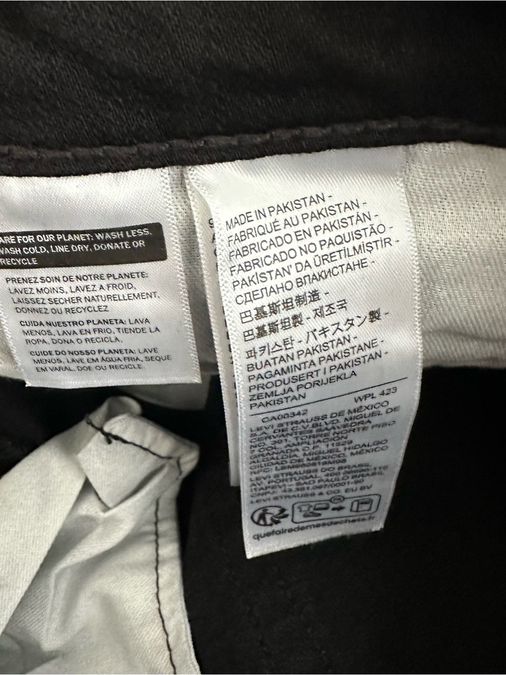Levi’s NWT Men’s 511 Slim Jeans Black Size 34x30 - Picture 3 of 6